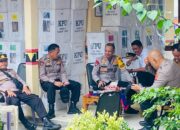 Kapolres Tulang Bawang Barat Monitoring Dan Cek Personil Pengamanan Rapat Pleno Terbuka Di PPK Kecamatan Tulang Bawang tengah.