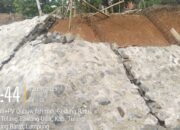 Warga Keluhkan Proyek Pencegahan Bencana Sungai Way Tulang Bawang Tiyuh Gedung Ratu yang Dinilai Buruk