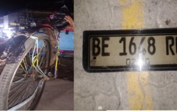 Sedan Hitam Tabrak Tukang Becak di Pasar Kangkung, Pelaku Kabur Tinggalkan Pelat Nomor