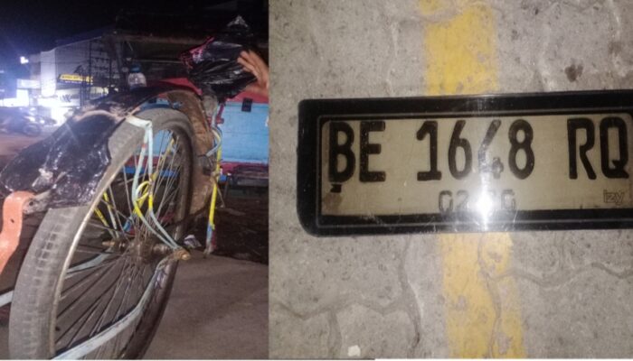 Sedan Hitam Tabrak Tukang Becak di Pasar Kangkung, Pelaku Kabur Tinggalkan Pelat Nomor