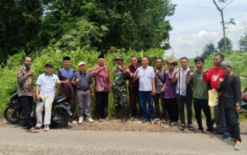 Masyarakat dan Pemerintah Tiyuh Penumangan Kukuhkan Lokasi Pembangunan Koperasi Desa Merah Putih di Suku 03