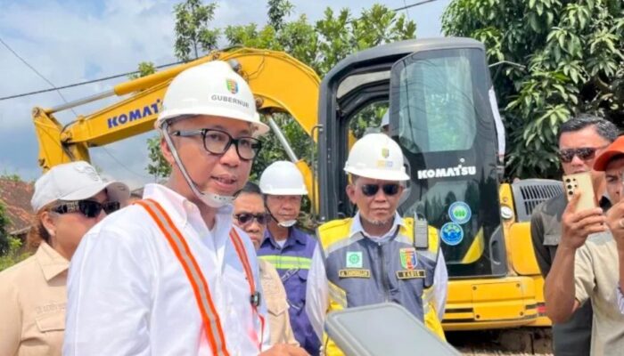 Didanai Rp1 Triliun, 29 Paket Perbaikan Jalan  Lampung Resmi Dimulai