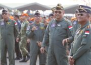 Kasad Apresiasi Penerbang Demo Udara HUT ke-81 RI