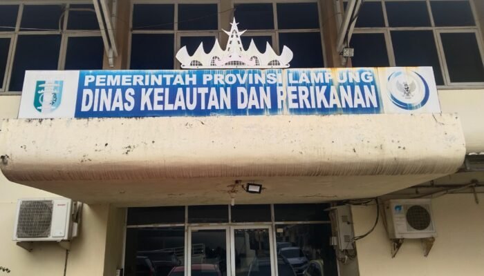 Hendak Dikonfirmasi soal Dugaan Kejanggalan Proyek Outsourcing Rp763 Juta, Kepala DKP Lampung Disebut Sedang Rapat dengan DPRD